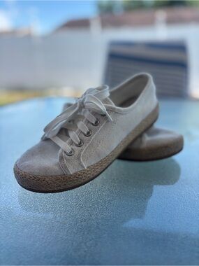 Tommy Bahama Casual Canvas Espadrille Sneakers in Light Beige